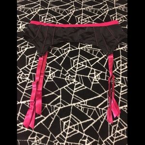 Oh La La Cheri garter belt